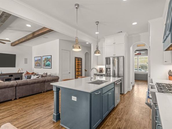 3649  Shelby Drive , Fort Worth Texas 76109