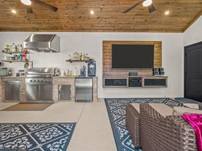3649  Shelby Drive , Fort Worth Texas 76109