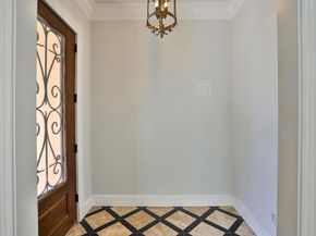 5004  Byers Avenue , Fort Worth Texas 76107