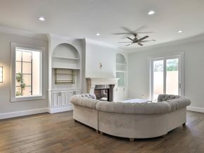 5004  Byers Avenue , Fort Worth Texas 76107