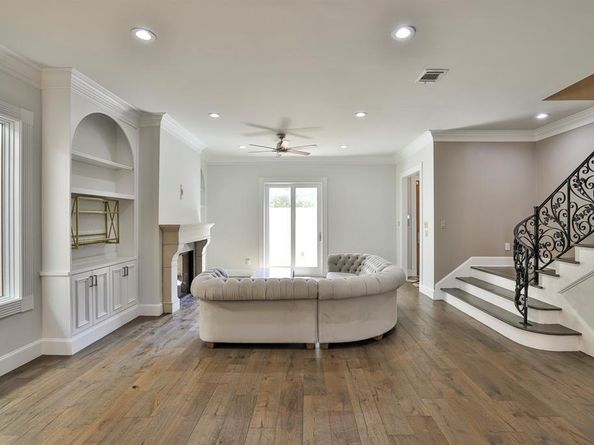 5004  Byers Avenue , Fort Worth Texas 76107