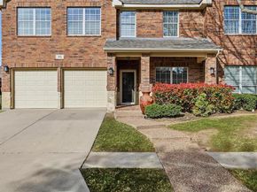 851  Branch Crossing , Lantana Texas 76226