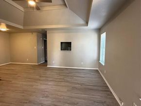 1433 N Bluegrove Road , Lancaster Texas 75134