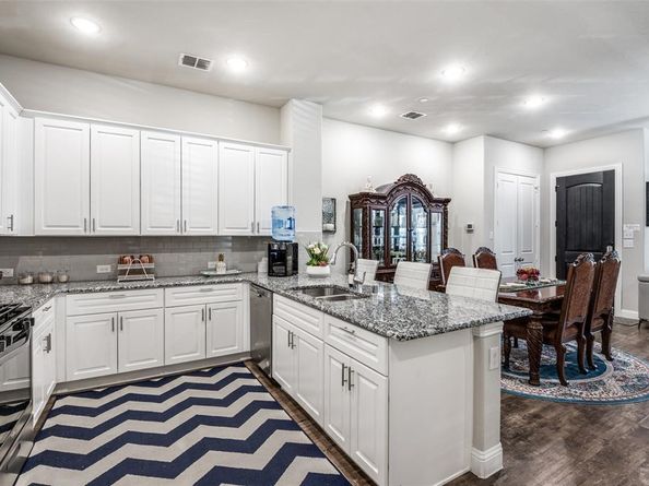 1560  Windermere Way , Farmers Branch Texas 75234