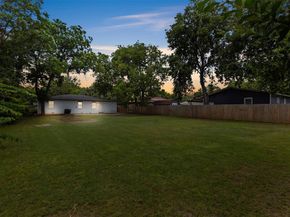 1035  Warden Street , Benbrook Texas 76126