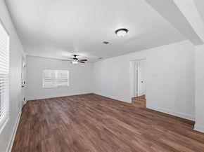 1512 NE 34th Street , Fort Worth Texas 76106