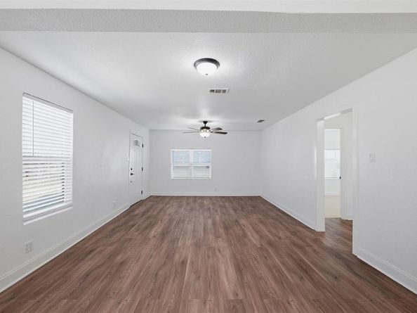 1512 NE 34th Street , Fort Worth Texas 76106