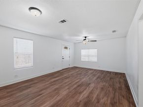 1512 NE 34th Street , Fort Worth Texas 76106