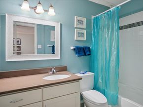 1601  Marsh Lane  208, Carrollton Texas 75006