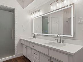 6313  Chelsea Way , Garland Texas 75044