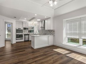 6313  Chelsea Way , Garland Texas 75044