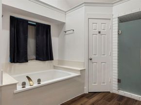 6313  Chelsea Way , Garland Texas 75044