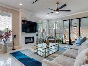 2043  Canada Drive , Dallas Texas 75212