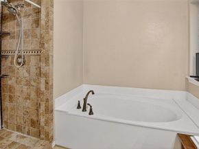 8905  San Joaquin Trail , Fort Worth Texas 76118