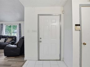 2917  Brookcrest Drive , Garland Texas 75040