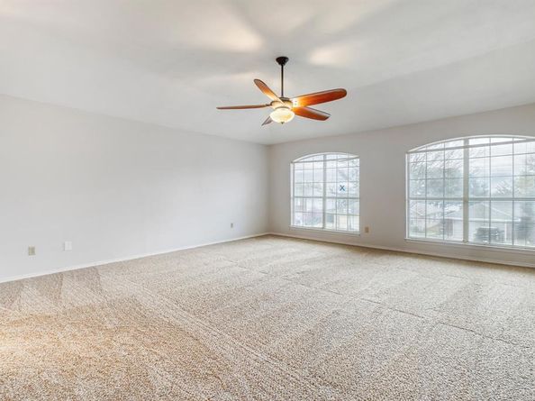 2112  Meadowview Drive , Corinth Texas 76210