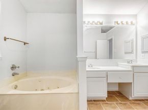 2112  Meadowview Drive , Corinth Texas 76210