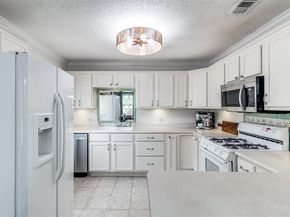 2217  Longwood Lane , Dallas Texas 75228