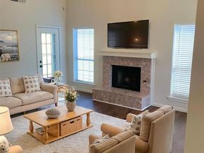 3903  Wanklyn Court , Dallas Texas 75237