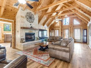 424  Inwood Road , Azle Texas 76020