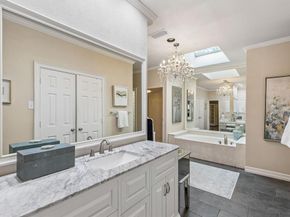 9631  Hilldale Drive , Dallas Texas 75231