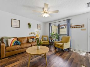 3939  Buena Vista Street  B, Dallas Texas 75204