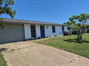117  Yorkshire Drive , Cedar Hill Texas 75104