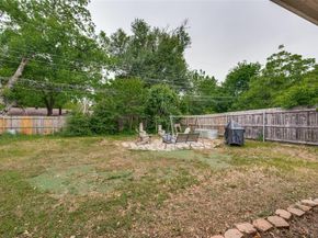 520 W Inwood Drive , Arlington Texas 76010