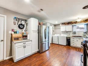 520 W Inwood Drive , Arlington Texas 76010