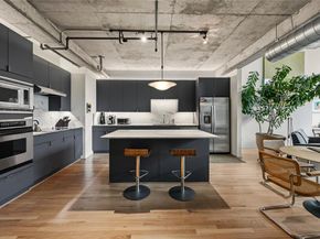 2011  Cedar Springs   305, Dallas Texas 75201