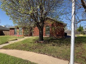 6212  Brookhaven Trail , Arlington Texas 76001