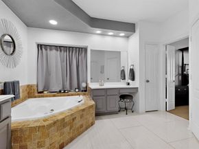1808  Paddington Court , Arlington Texas 76017