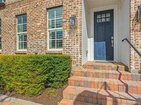 4629  Greenborough Lane , Dallas Texas 75219