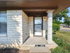 1807 S Vernon Avenue , Dallas Texas 75224