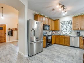 5800  Show Master Lane , Fort Worth Texas 76179