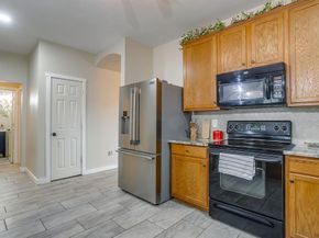 5800  Show Master Lane , Fort Worth Texas 76179