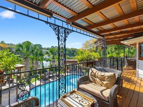 2910  Lakeshore Court , Arlington Texas 76013