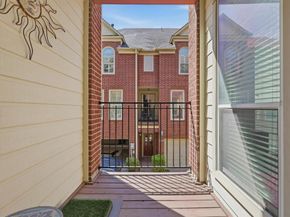 2619  Colby Street  B, Dallas Texas 75204