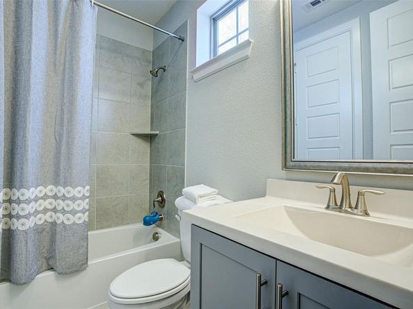 2725  Yellow Jasmine Lane , Dallas Texas 75212
