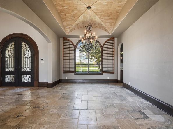 1105  Excalibur Boulevard , Lewisville Texas 75056