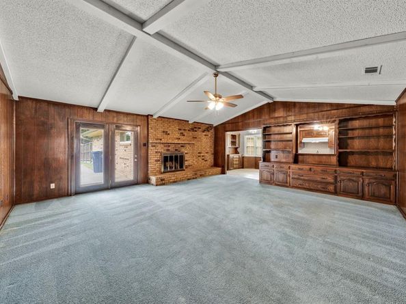 1606  Clear Point Drive , Garland Texas 75041