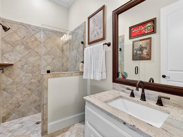 3617  Vineyard Way , Farmers Branch Texas 75234