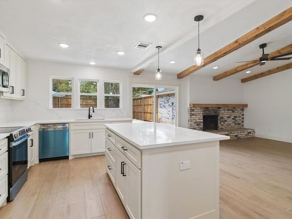 4801  Elm Ridge Lane , Garland Texas 75044