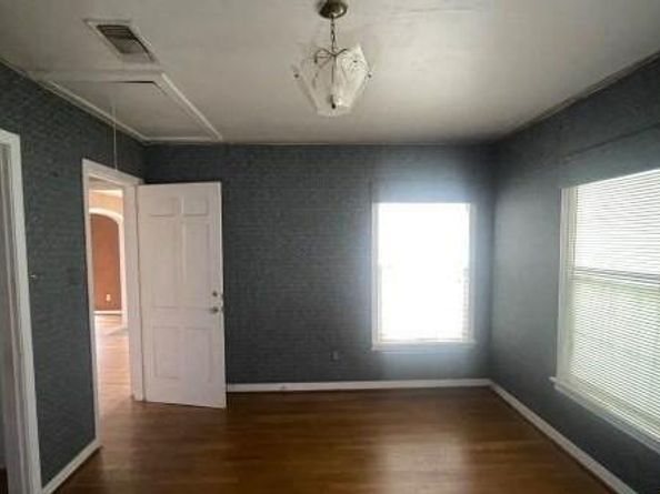 2332  Glencrest Drive , Fort Worth Texas 76119