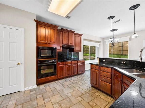 645  Channel Ridge Drive , Rockwall Texas 75087