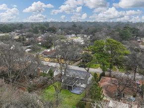806  Waggoner Drive , Arlington Texas 76013