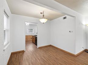 806  Waggoner Drive , Arlington Texas 76013