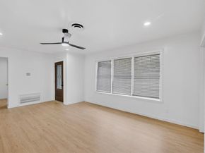2217  52nd Street , Dallas Texas 75216