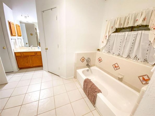 4250  Claremont Drive , Grand Prairie Texas 75052