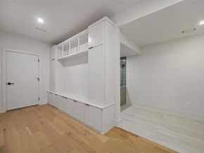 7512  Woodstone Lane , Dallas Texas 75248